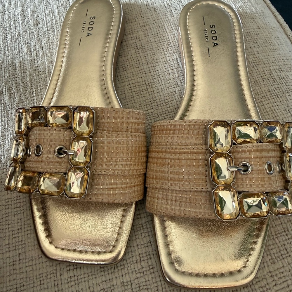 Soda Select Gold and Rafia Women's Slide Sandals 7